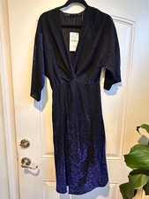 Abito incrociato scollo a V