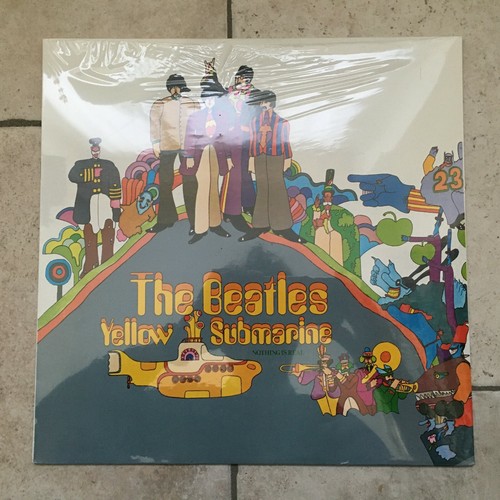 The beatles yellow submarine - yellow,