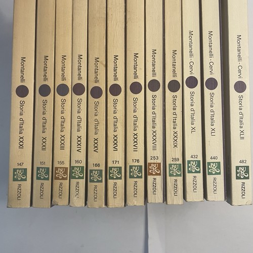 Lotto libri indro - 12,