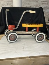 Sedile banana giallo vintage