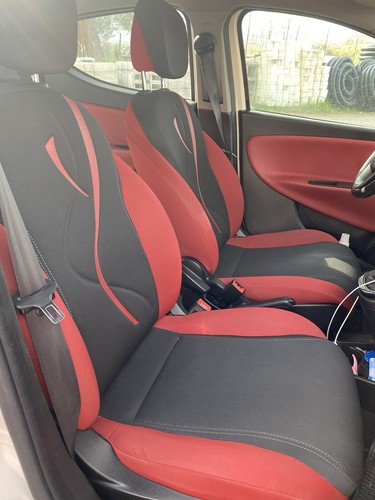 Sedili lancia 2014 rossi e - lancia, y