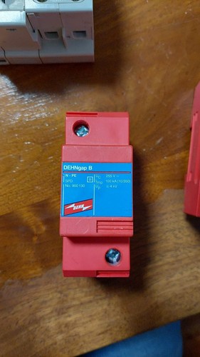 Dehn gap - gap, b