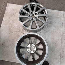 SX. DISCO RUOTA ANT. IN LEGA per AUDI A3 (8V) 1.4 TFSI g-tron 5fc5b9 8V0601025DM