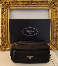 PRADA TROUSSE TOILETTE Pouch da Viaggio Re-Nylon e Pelle Nera