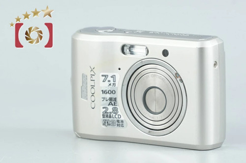 Fotocamera digitale compatta