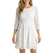 Abito in pizzo bianco