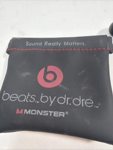 Beats dre monster - by,