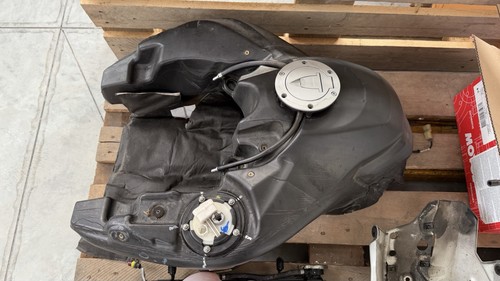 Serbatoio tank benzina ducati - tank,