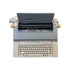 Macchina scrivere - da,