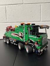 lego technic 42008 (camion lego di colore verde in buone condizioni)