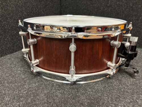 Rullante jarrah doghe - jarrah, a