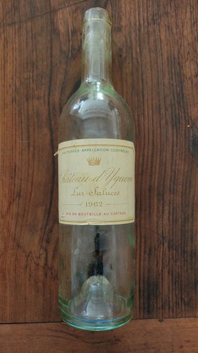 Rare bouteille vide - , château