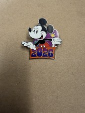 Spilla scatola misteriosa anno