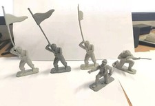 Lotto 5 SOLDATINI CANE' -