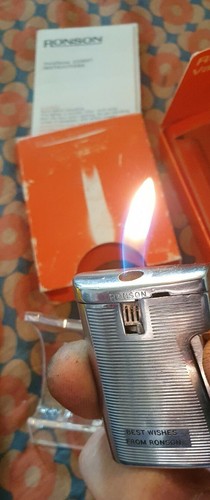 Ronson comet cigarette lighter - cigarette,