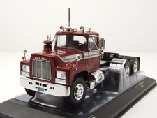 Trattore Mack R-Series rosso