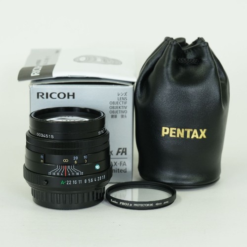 Pentax fa77mm limited - f1.8,