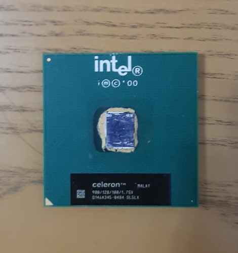 Intel celeron 900 mhz - 900, 128