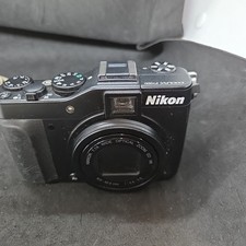 Nikon Coolpix P7000 10,1