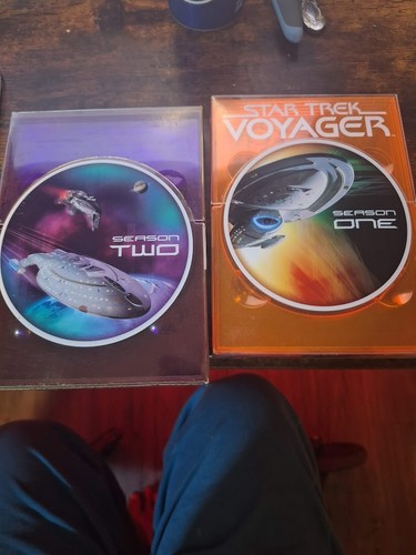 Star trek voyager seasons - voyager,
