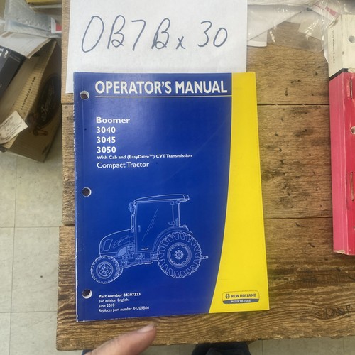 New holland boomer - holland, 3040