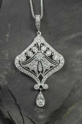 Collana con ciondolo filigrana
