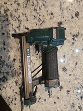 PISTOLA CUCITRICE PNEUMATICA