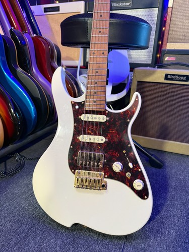 Vola guitars jrm julien - jrm,