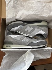 New Balance 577 x SNS x