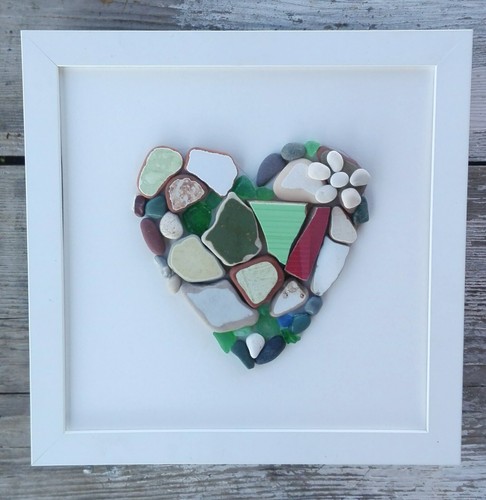 Quadro cuore arte ciottoli