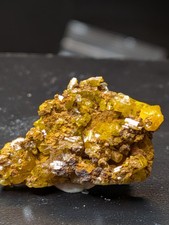 Mimetite limonite perky - mimetite, in