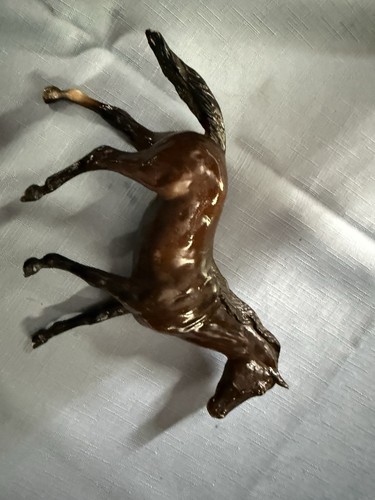 Modellino statuina ruffiano