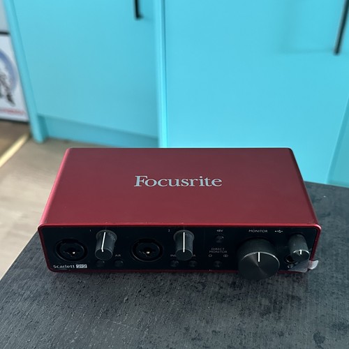 Focusrite scarlett 2i2 - focusrite,