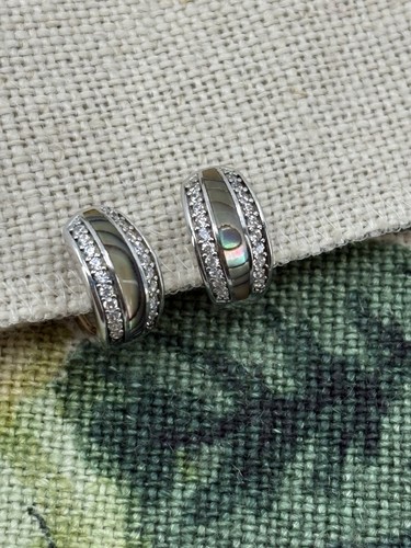 Orecchini cerchio huggie - a,