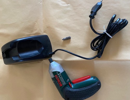 Avvitatore bosch con - 3v,