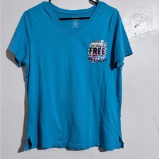 T-shirt grafica scollo a V