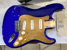 Corpo Fender Squier