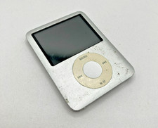 Apple iPod nano 3rd generazione 4GB A1236 grigio usato lettore mp3