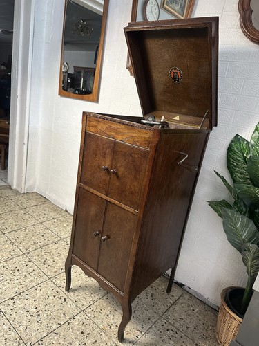 Stand grammofono electro - stand,