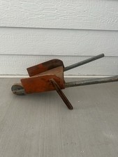 Carriola fattoria primitiva bambino vecchia vernice grigio pumpernickle