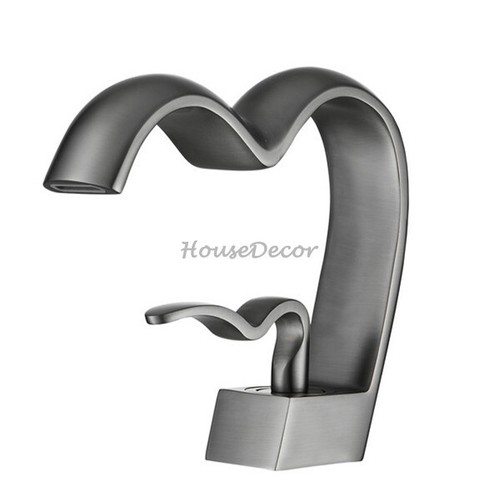 Rubinetto miscelatore lavabo