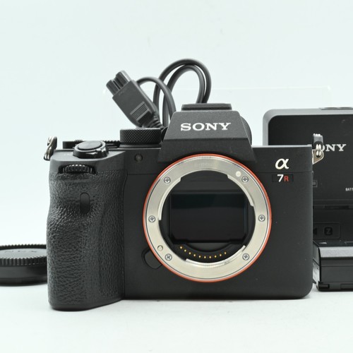 Fotocamera digitale mirrorless