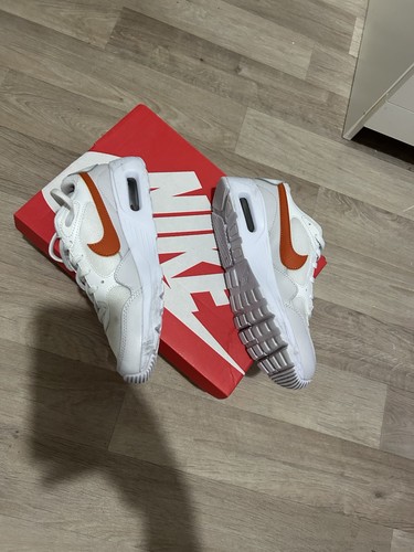 Queste sono scarpe - , da