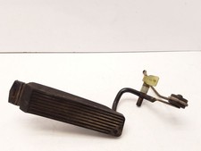 Acceleratore Mercedes-Benz