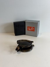 Ray-Ban Wayfarer Folding Occhiali da Sole Unisex - Tartarugato (RB4105 710-51)