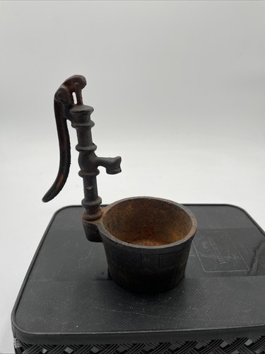 Fioriera pompa pozzo acqua