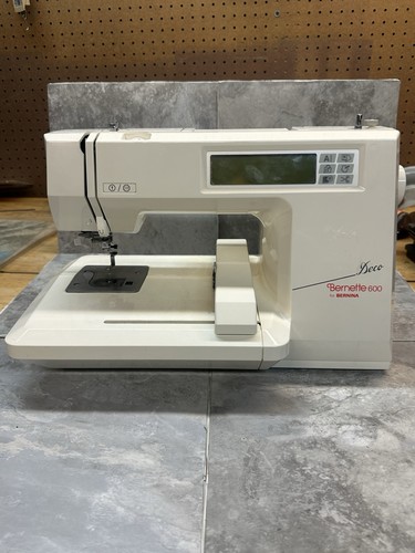 Macchina ricamo bernina - da,