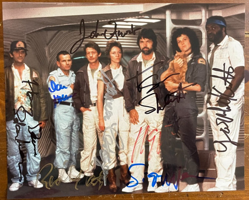 Alien full cast signed - cast,