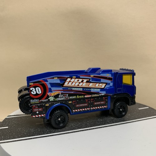 Hot wheels pista scania rally - scania,