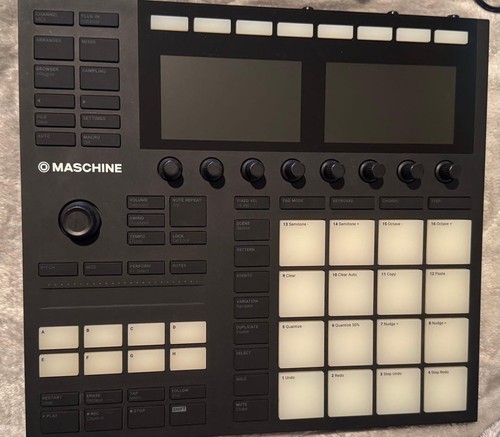 Native instruments machine - native, mk3